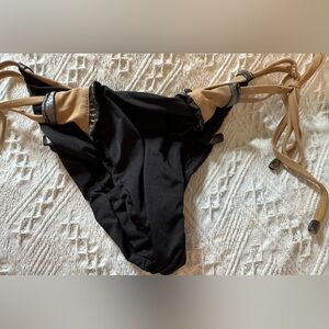 Beach Bunny Bronze Black Tan Ruched Back Side Tie Bikini Bottoms Large